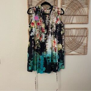 Tianello Floral Top Blouse Colorful Embroidered Boho Artsy Women's‎ Sz S B11